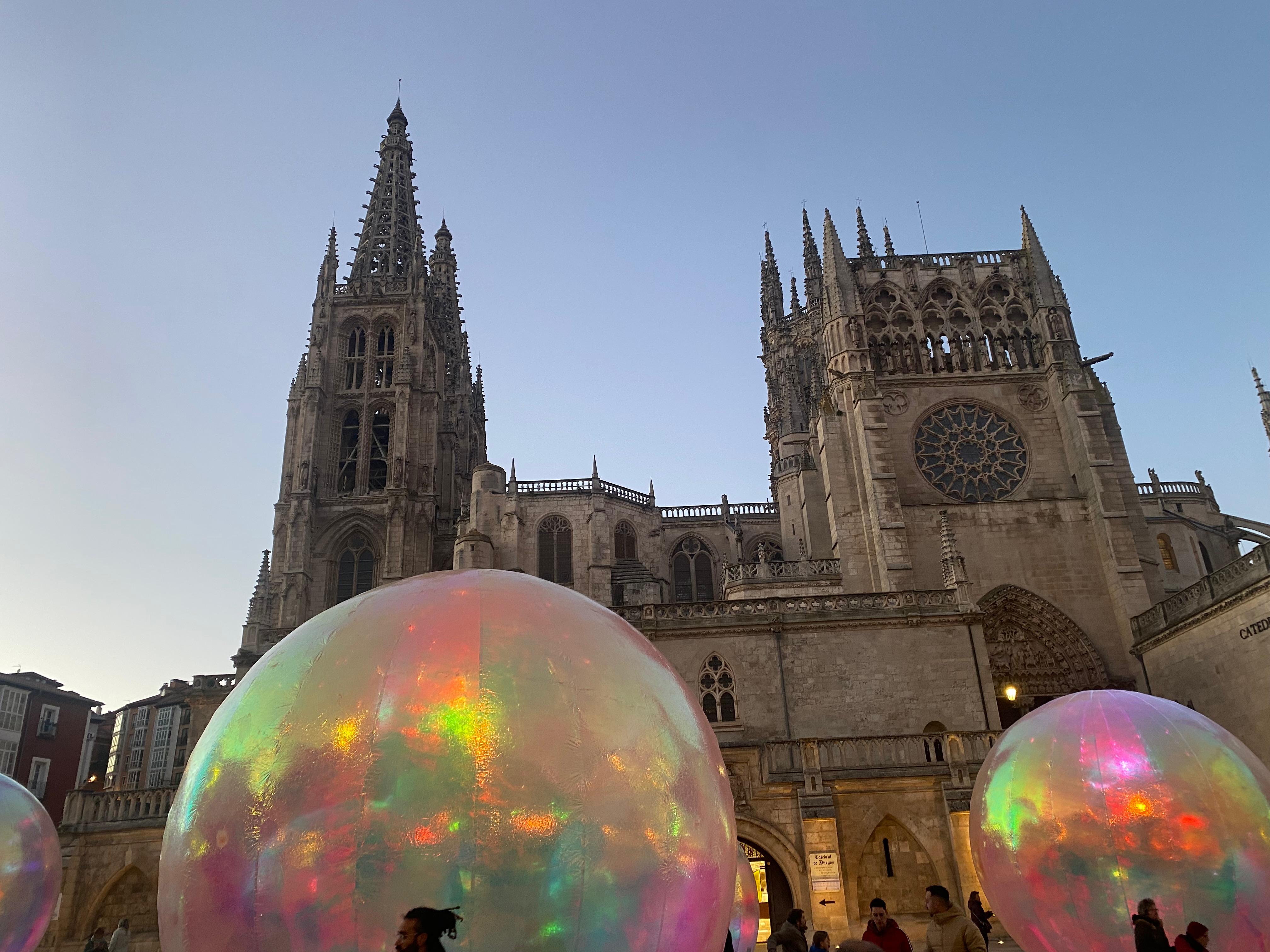 La plaza del Rey San Fernando estrenará esta Navidad una instalación artística de gran formato