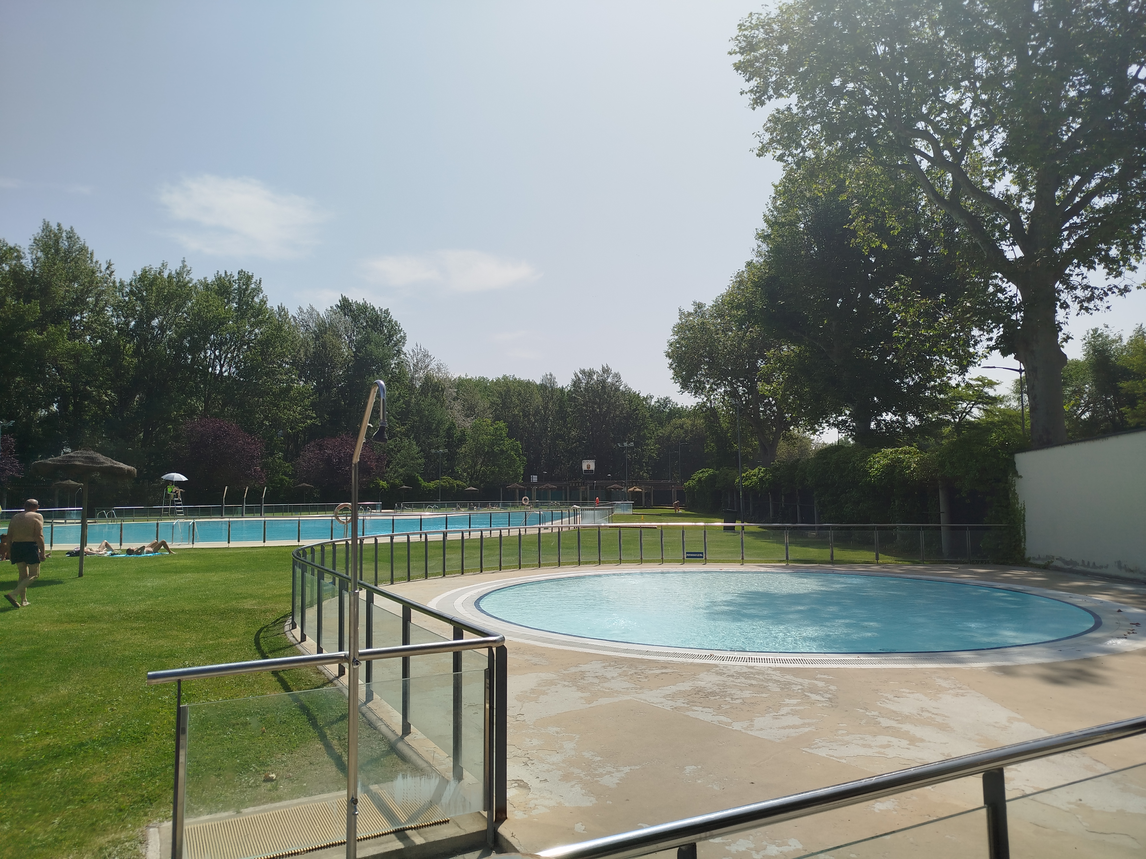 El último ‘cagón’ de las piscinas de Burgos deja cuatro menores señalados