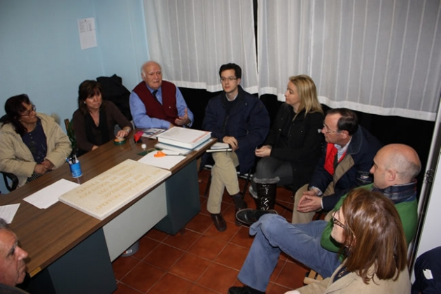 Reunión entre PP y vecinos 