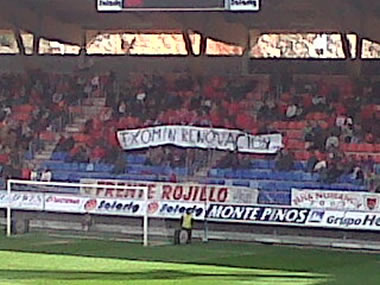 Pancarta del Frente Rojillo