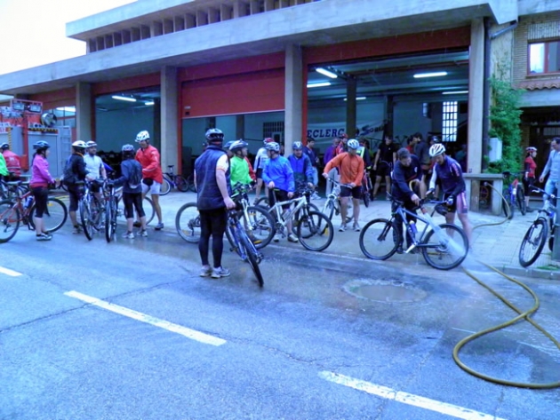 Bomberos en el parque 