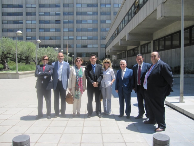 Reunión de los Ptes de las Cámaras