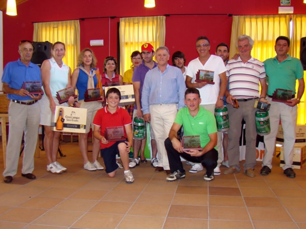 Foto familia ganadores