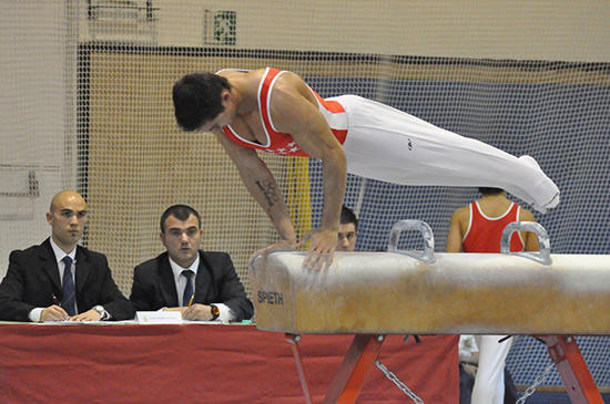 Sergio Muñoz en el potro
