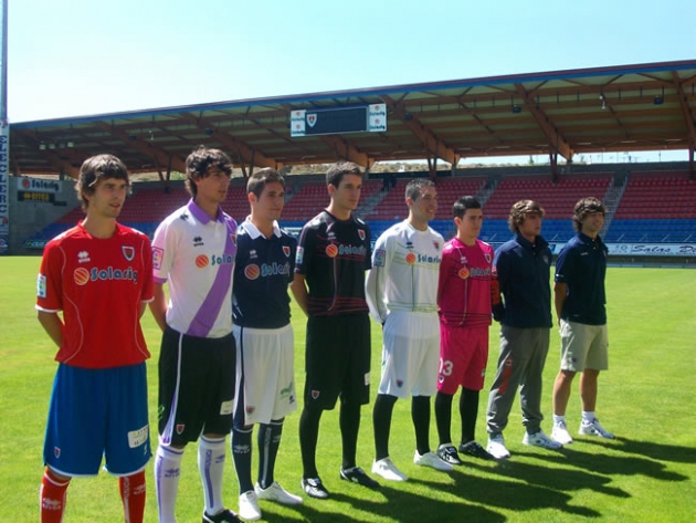 Camisetas y ropa Errea 