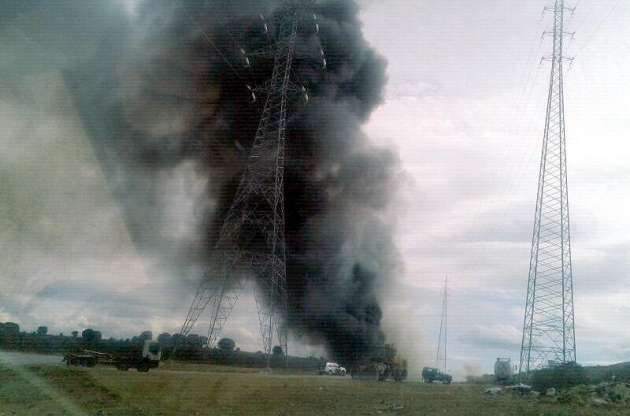 La gran columna de humo en uno de los momentos de mayor intensidad