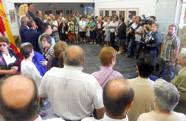 Al acto oficial ha acudido cerca de un centenar de personas, donantes de las piezas