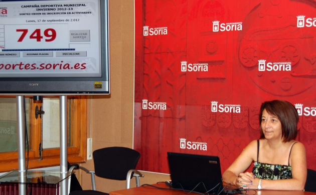 La concejal Andrés en el sorteo