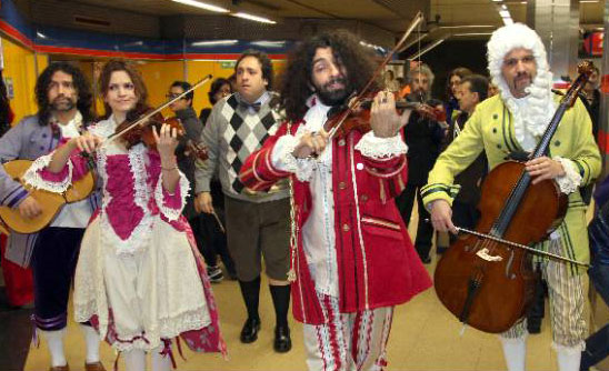 Malikian y Los Divinos