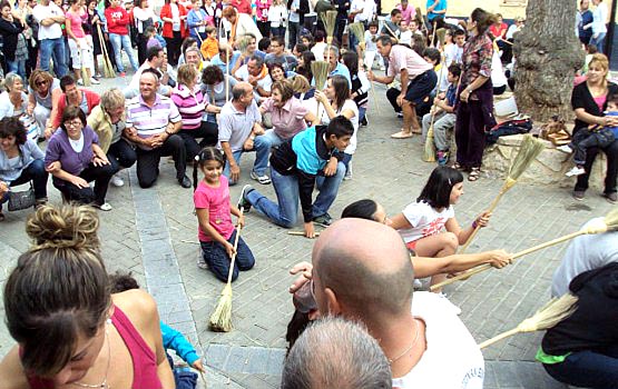 Baile de La Escoba en Osma