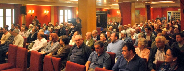 Público asistente al debate