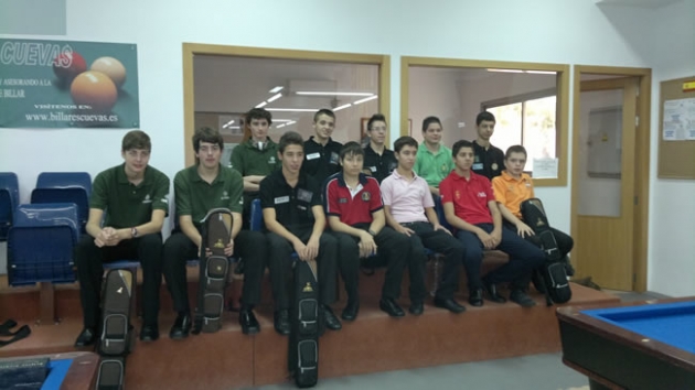 Los jugadores sorianos los tres primeros por la izda de verde