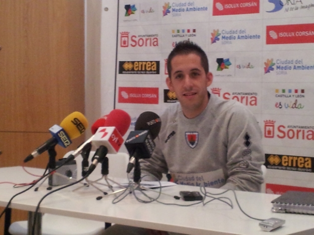 Álvaro Martín en rueda de prensa