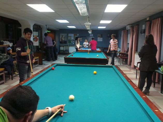 Jóvenes en el programa Mas Noche