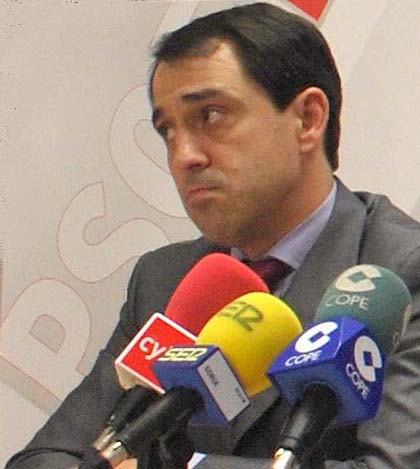 El procurador socialista Javier Muñoz