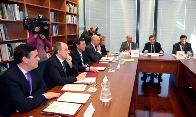 Firma del protocolo Diputaciones-Junta