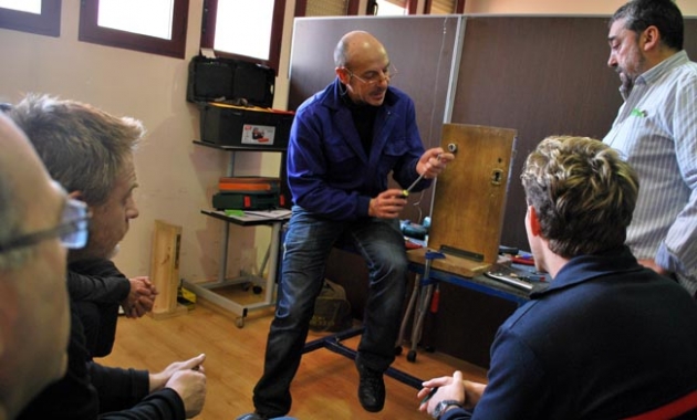 Las didácticas son impartidas por bomberos de Ávila