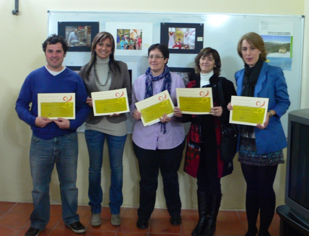 Los premiados con sus diplomas