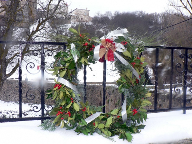 Adorno de acebo en Oncala