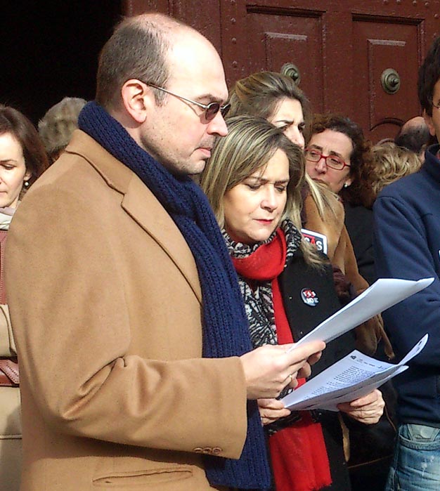 El juez Sánchez junto con decano de  abogados, Soledad Borque