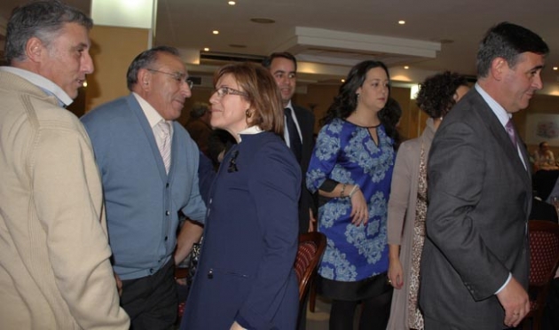 Angulo con afiliados este sábado