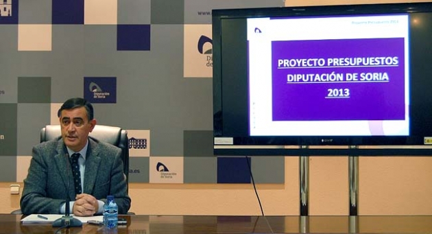 Pardo presentando las cuentas para 2013