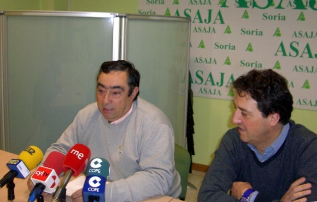 Gómez da lectura a los premios