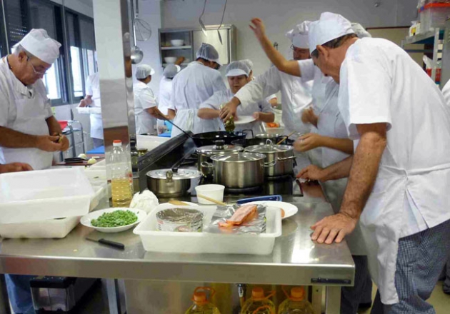 La Junta busca más formación