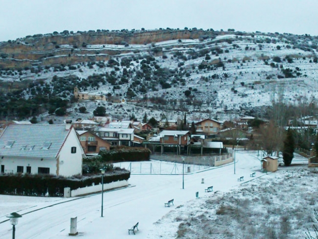Fuentetoba y el Pico Frentes