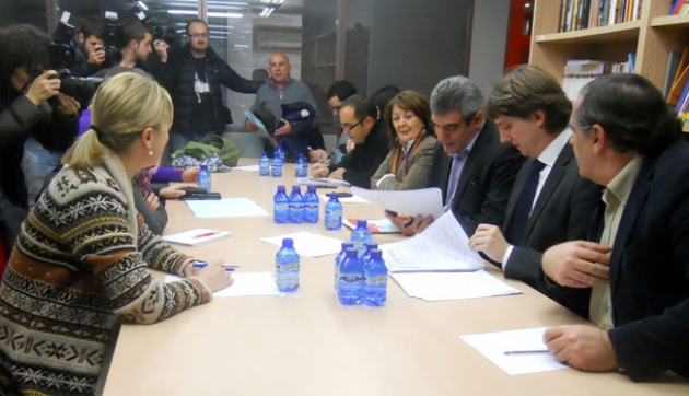 Villarrubia (3º dcha.) en el PSOE soriano