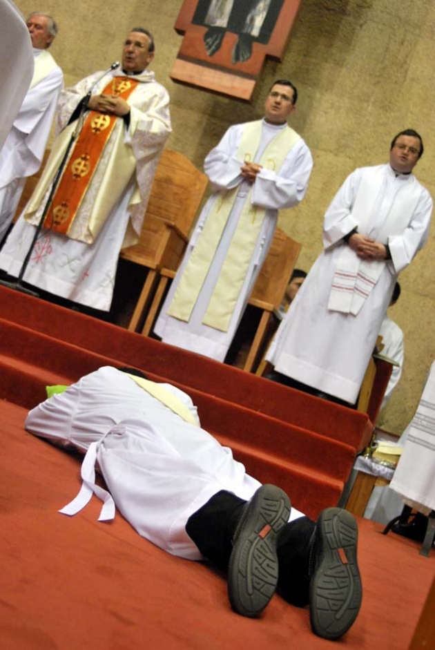 Un momento de la ordenación