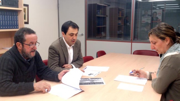 Chicote (izda.), Muñoz y Santos