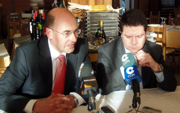 Alonso (izda.) y García Page