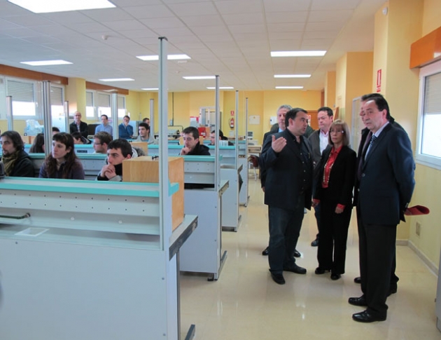 Visita a la Escuela de Agrarias