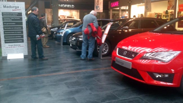 Un expositor de la feria