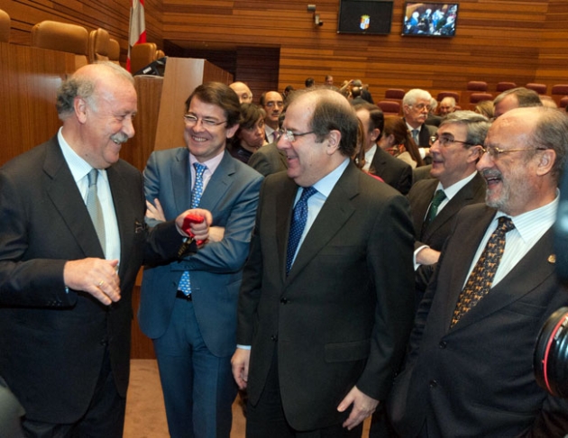 Del Bosque, junto a Herrera