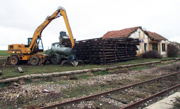 Levantamiento de la vía en Tordesalas