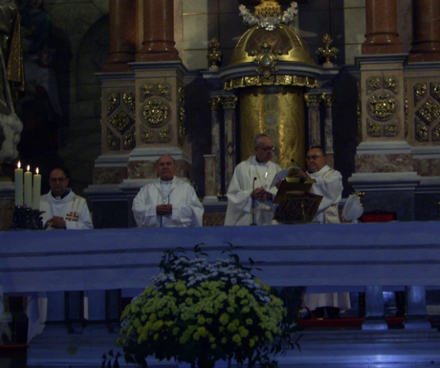 Mons. Vicente Jiménez junto al Cardenal Bergoglio