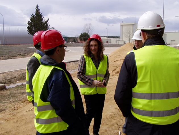 Heredia visitando las obras del nuevo laboratorio