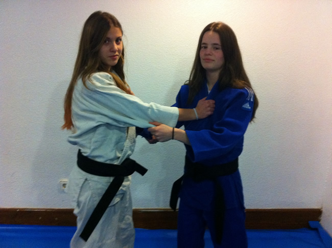 Judokas sorianas con el cinturón negro