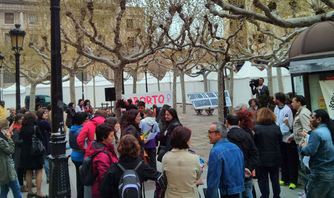 Concentración en la plaza de San Esteban