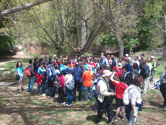 Ejercicio de análisis de agua en el manantial de La Toba
