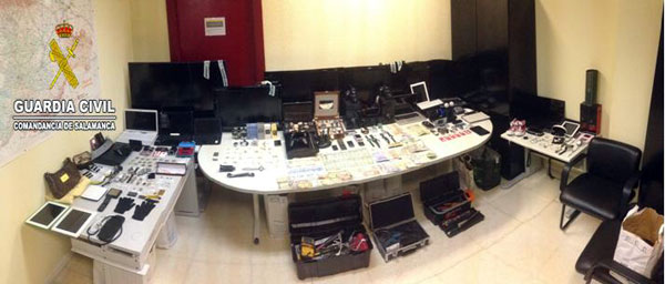 Material incautado al grupo detenido