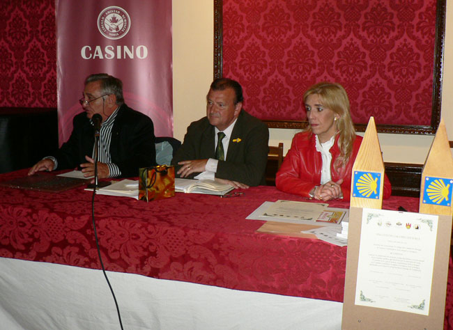 Julio Villar, Miguel Ángel Jiménez y Teresa Valdenebro