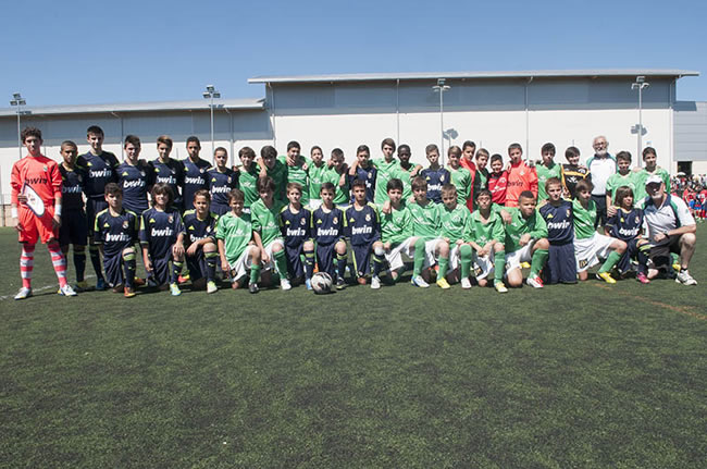 Jugadores Real Madrid y San José