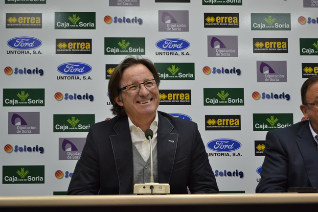 El entrenador en su presentación