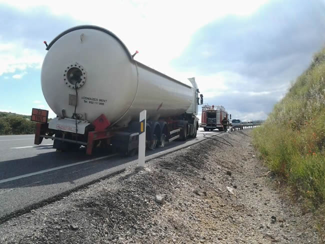 Camión en la variante