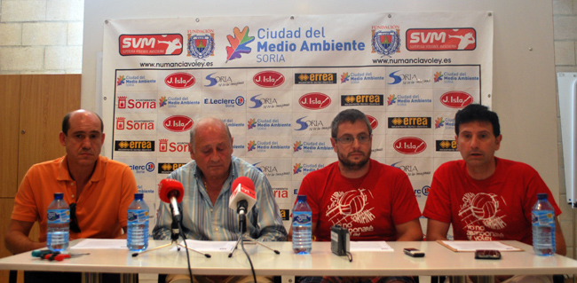 Hernández (izda.), Gil, Cabrerizo y Romera.