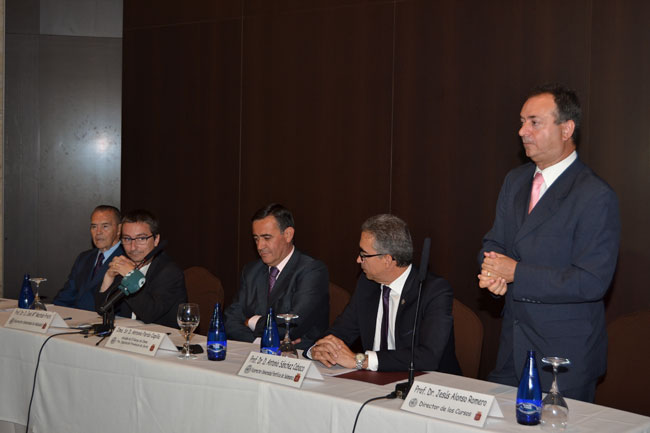 Redondo Lagüera, José Mª Marbán (Unversidad de Valladolid), Antonio Pardo, Antonio Sánchez (Univ. Pontificia de Salamanca) y Jesús Alonso