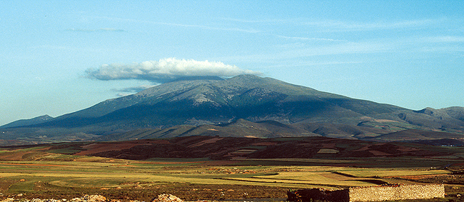 El Moncayo en el término agredeño.